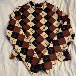 Patterned long sleeves top, size L